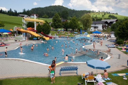 amade.cz